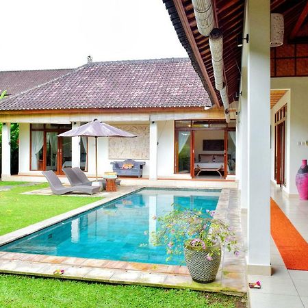 Villa Heliconia Ubud Eksteriør billede